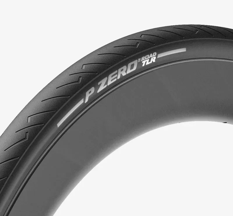 Pirelli P Zero Road Black 700x