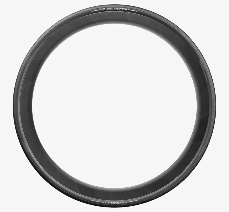 Pirelli P Zero Road Black 700x-1