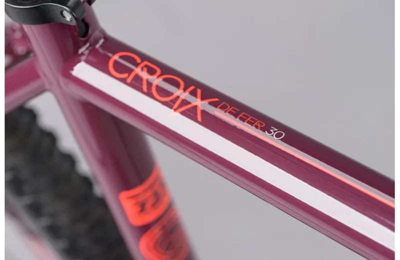 Genesis croix de fer 30 2021 on sale