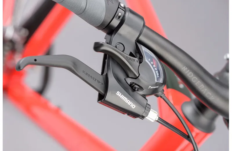 Ridgeback Motion Red-4