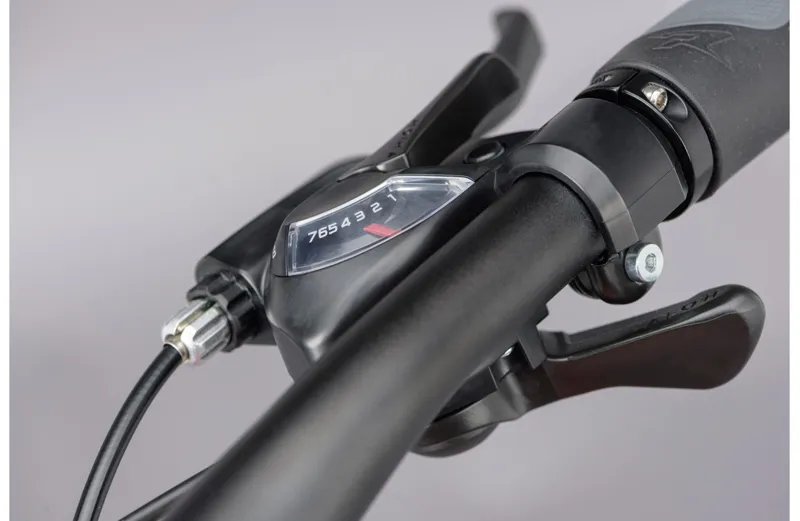 Ridgeback Motion Red-3